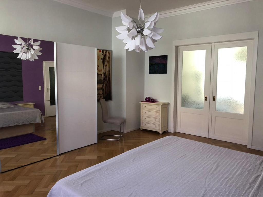 Ferienwohnung An Der Gruenen Clara แอร์ฟวร์ท ภายนอก รูปภาพ